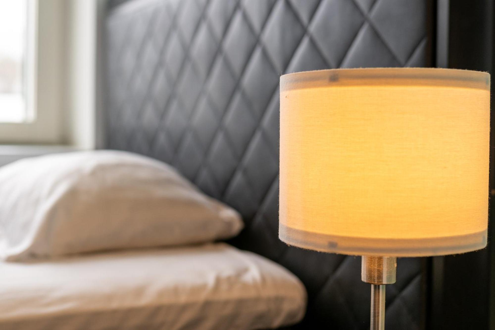 Stockholm Hotel Apartments Солентюна Екстериор снимка