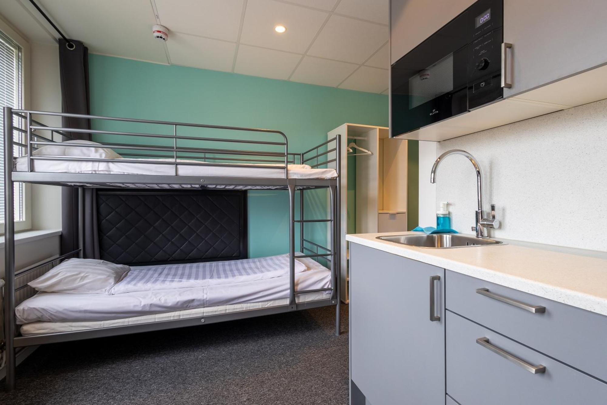 Stockholm Hotel Apartments Солентюна Екстериор снимка
