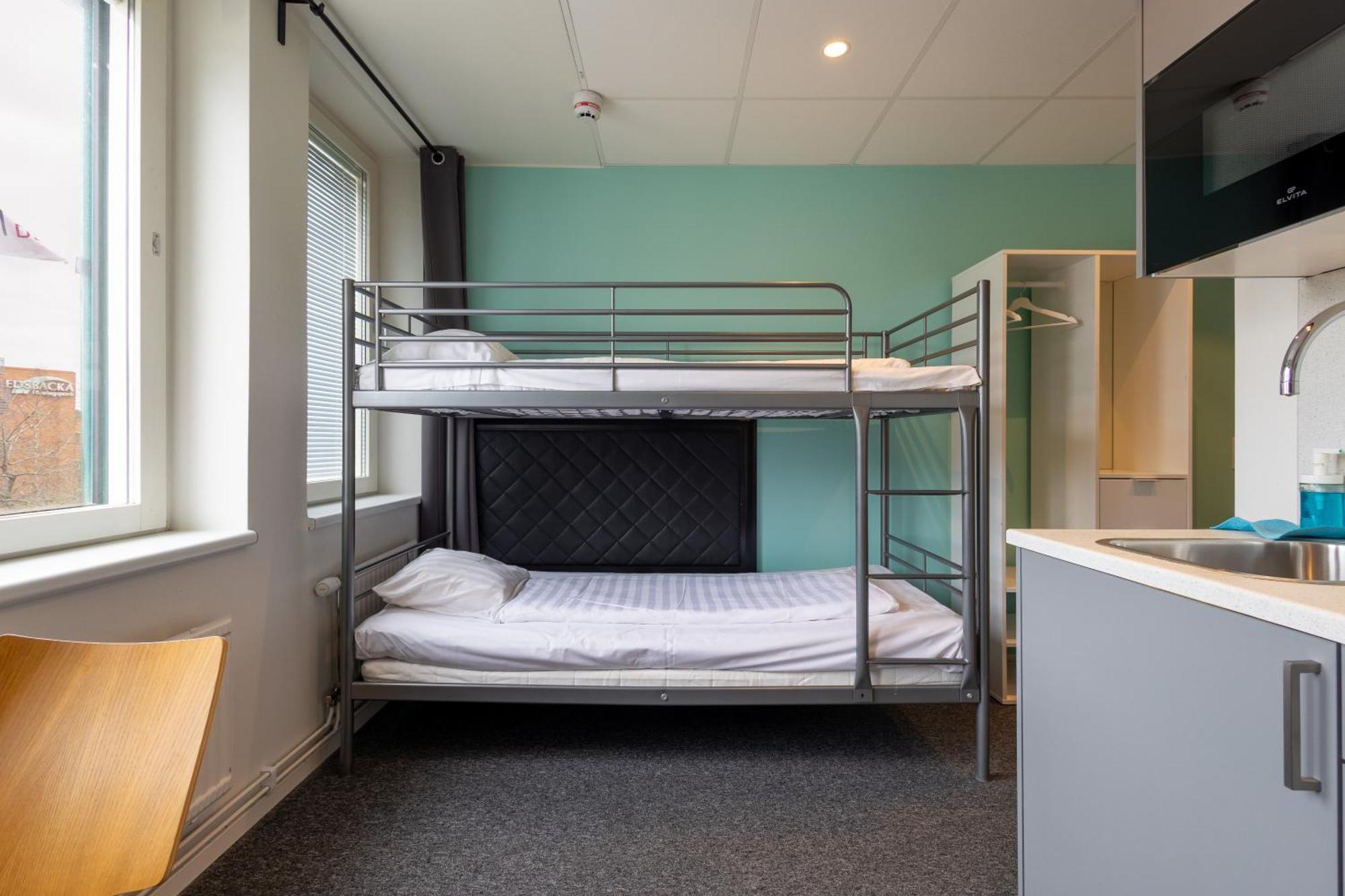 Stockholm Hotel Apartments Солентюна Екстериор снимка