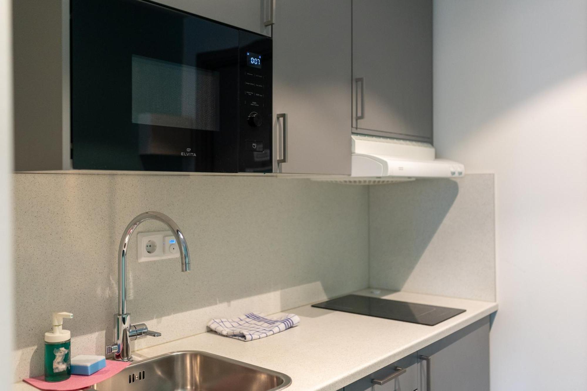 Stockholm Hotel Apartments Солентюна Екстериор снимка