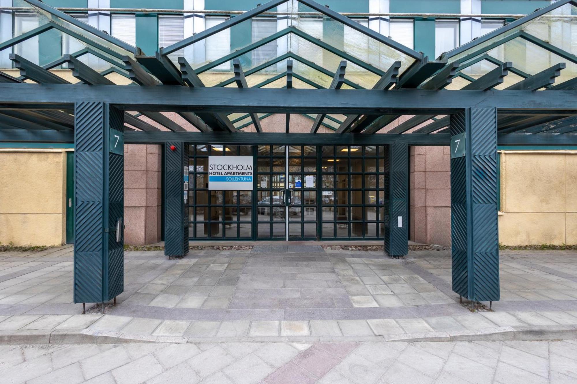 Stockholm Hotel Apartments Солентюна Екстериор снимка